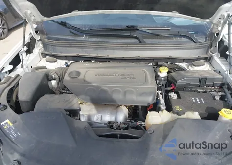 2019 Jeep Cherokee Latitude Fwd from USA, damaged, VIN 1C4PJLCB8KD373325